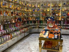 -VENCHI 闻绮(北京国贸商城店)