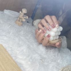 -手艺人不办卡美甲美睫