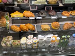 -星巴克(上海虹桥新天地二店)