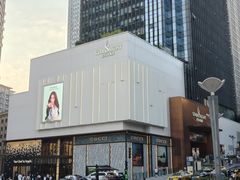 -观音桥步行街