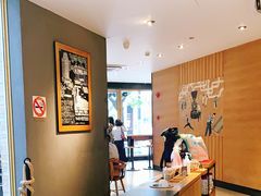 -星巴克(人民公园店)