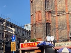 -梅记大块头爆鱼店(乍浦路店)