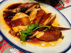 港式玫瑰油鸡-九龙冰室(徐汇日月光店)