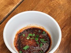-茅屋大酒店