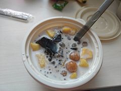 超级桃胶芋圆-堂屋糖水店(愚园店)