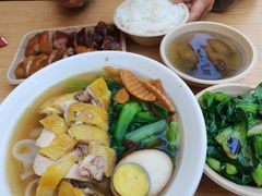 -正東记港味烧腊餐室(天鹅湖银泰城店)