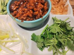 -合合春饼·酱骨·东北菜(潘家园店)