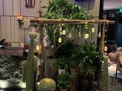 -唐拉雅秀酒店-西锦汇空中BBQ·思创餐厅