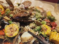 -锅老头铁锅炖•大锅蒸汽海鲜(韩乐坊店)