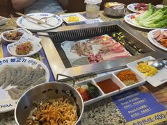 -阿亲家·韩式无限烤肉(春熙路店)