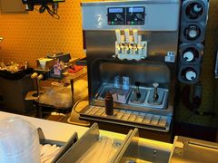 -麦当劳(哈西万达店)