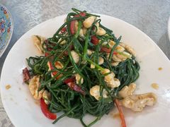 -汗腾格里·风味餐厅(新疆驻京办店)