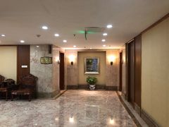 -山明水秀大饭店