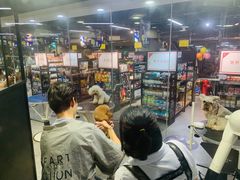 -百盛(莘庄店)