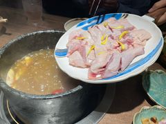 -蘑界·野生菌火锅(深业上城店)