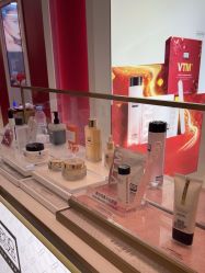 -奥伦纳素Erno Laszlo