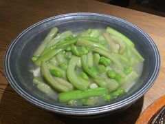 -蜜桃餐厅·伴山(湖滨商业街店)