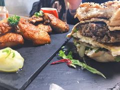 -HIGH FIVE哈福手工汉堡(桂林路店)