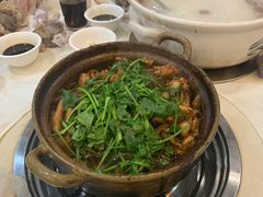 -渝君重庆火锅(嘉宾路店)