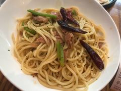 辣汁金枪鱼面-ZEMOCAFE·FUSION FOOD(西交利物浦店)