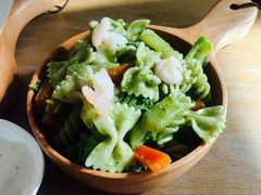 -HIGH FIVE哈福手工汉堡(桂林路店)