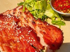 招牌泰式蜜汁猪颈肉-泰盏鬼·颓废冬阴(陈家祠扬韬店)