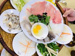-桥香园云南过桥米线(金马碧鸡店)