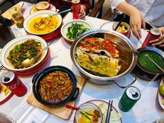 -老湘亲·品鉴湘菜(蔡塘爱琴海店)