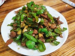 辣椒炒肉-朗妈私房菜(婺女州店)