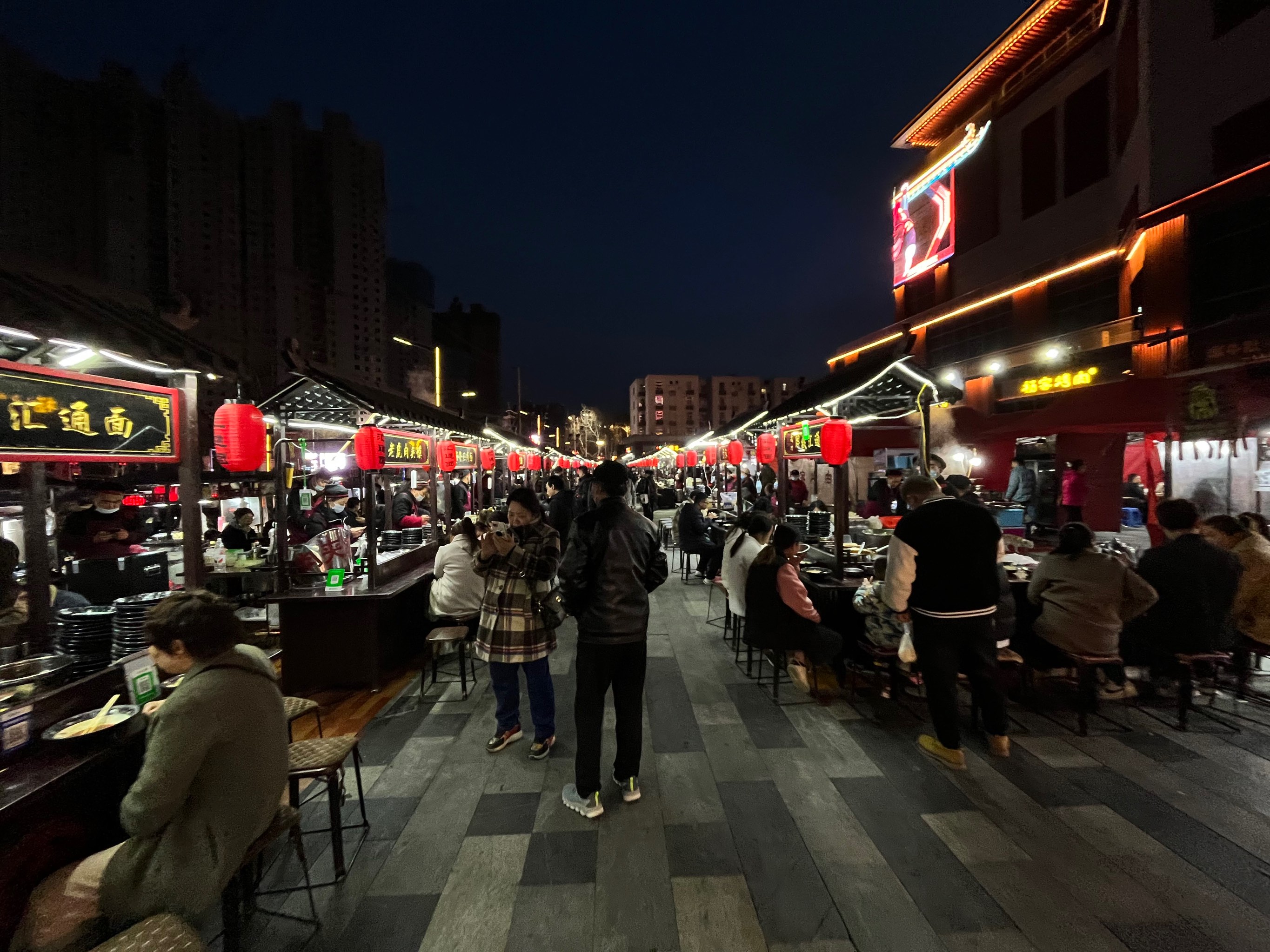 夜市照片真实路边照片图片