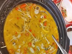 -冶建镜子·老南昌大排档·江西虾王(总店)