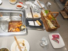 -海底捞火锅(新松江路生日主题店)