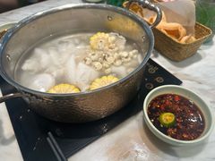 -椰子不语 椰子鸡火锅(淮海店)
