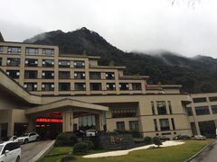 -天明山温泉大酒店