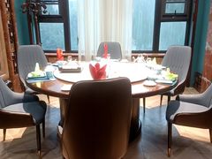 -鹊华居·地道鲁菜·海鲜·融合味(大明湖店)