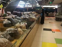 店内环境-第5大道精品休闲购物广场