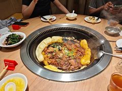-咱屯子铁锅炖直营店(南湖大路店)
