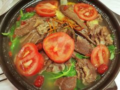 -乡土特色.冷锅鱼.牦牛肉汤锅