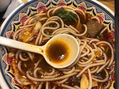 -鑫花溪牛肉米粉(人民广场店)