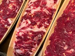 -左庭右院鲜牛肉火锅(金山万达店)