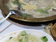 -颜氏双江清水鱼一养身火锅(磁器口店)