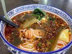 -重庆火红麻辣烫(伟超置业大厦店)