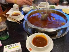 -冯记香辣兔火锅(茶店子总店)