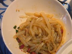 -川流不息·地道川菜·小龙虾(新松江路店)
