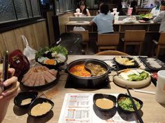 -呷哺呷哺(新世界百货望京店)