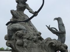 -巴陵广场