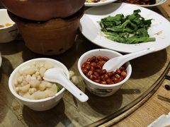 -吴越荣记苏州菜·松鼠桂鱼100%活鱼现做(斜塘老街店)