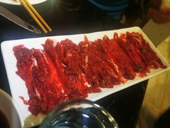 -潮汕三宝鲜牛肉火锅