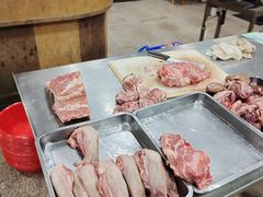 -标记美食新鲜猪杂(兴南大道店)