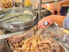 -明哥牛什粥(鸿运阁店)